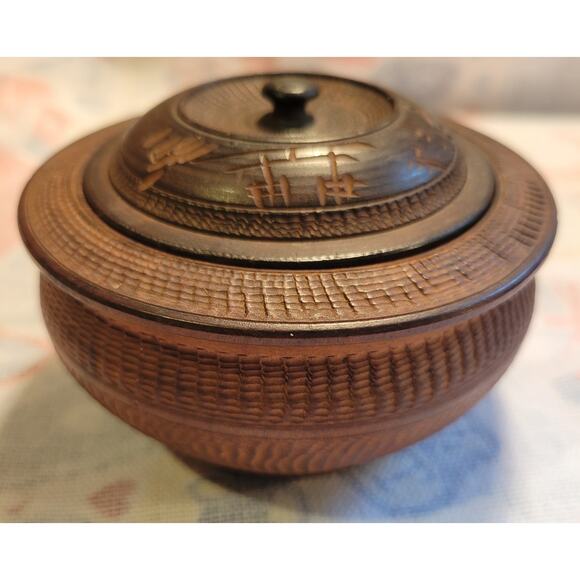 Vintage Wooden Japanese Rice Bowl and Lid 4" round 3" Tall Torii Gate Mount Fuji - Picture 1 of 5